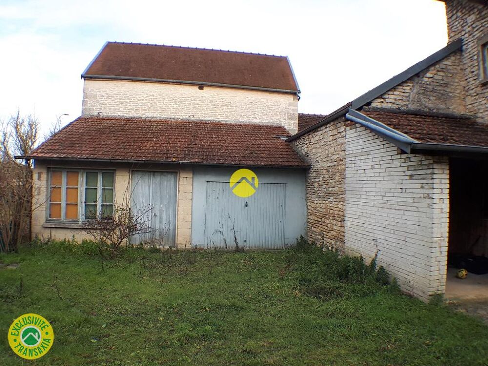 Vente Appartement APPARTEMENT AVEC DÉPENDANCES Ravieres