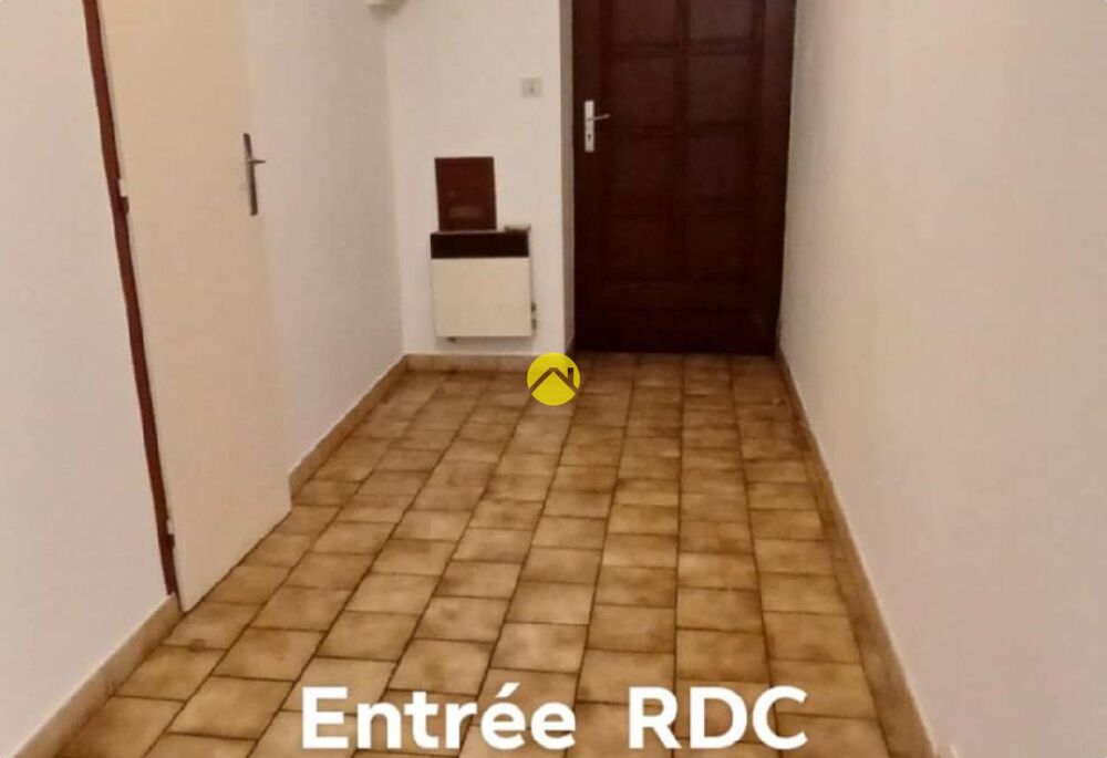 Vente Appartement Immeuble 3 T2 Montluçon