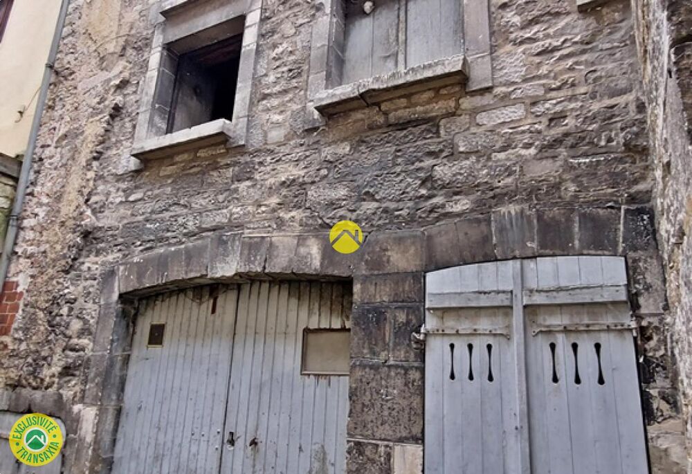 MAISON ET DÉPENDANCES