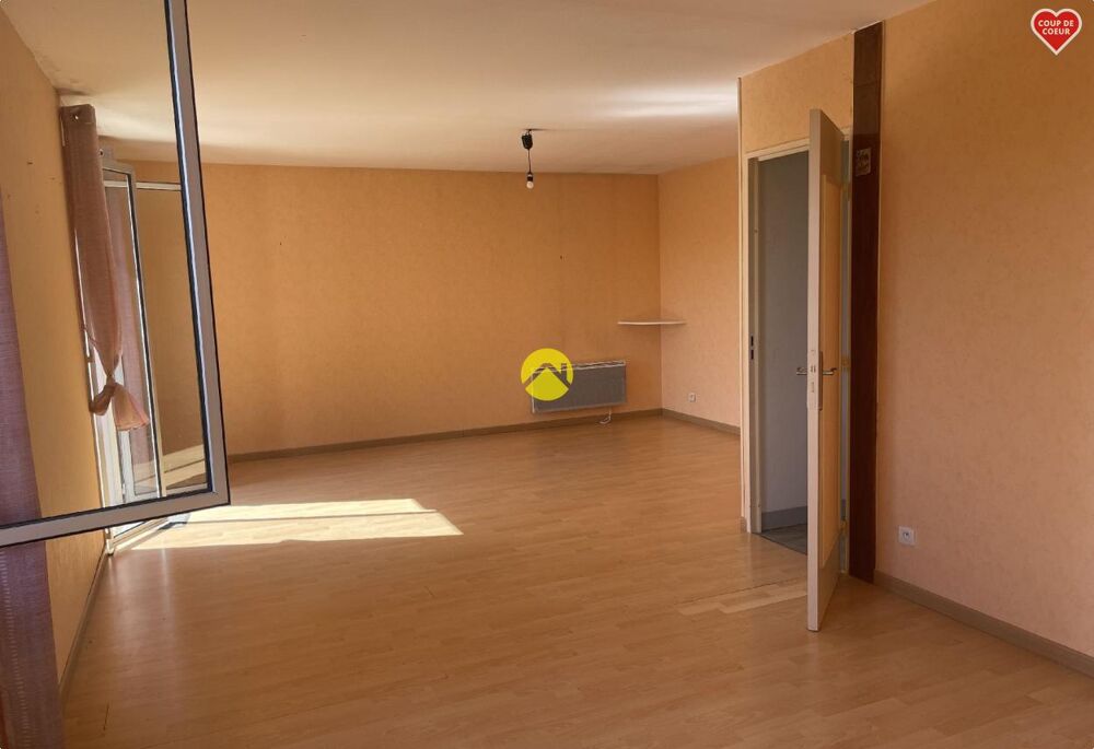 PAVILLON SUR AVORD DE 5 PIECES