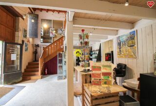   Galerie d'art avec appartement 1ch Cadouin