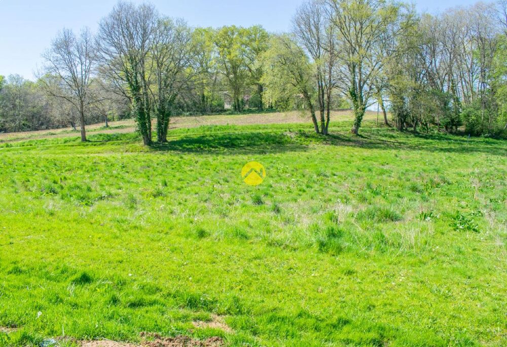 Vente Terrain Terrain à batir de 2118m2 Saint-georges-de-montclard