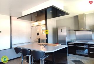  Maison à vendre 6 pièces 148 m²