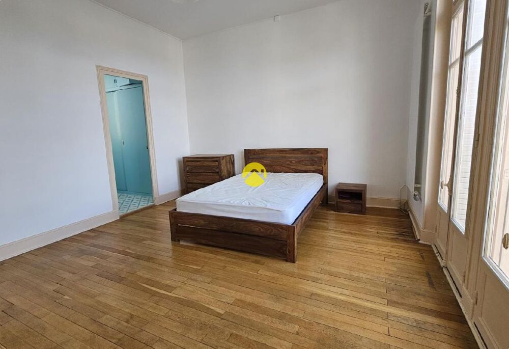 Vente Maison Villa 8 chambres Néris les bains