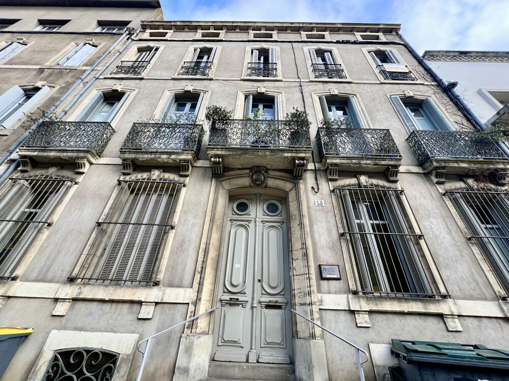 Grand appartement T4 - Belle copropriété de caractère