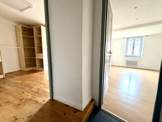  Maison à louer 3 pièces 82 m²