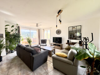  Appartement � louer 4 pi�ces 102 m�