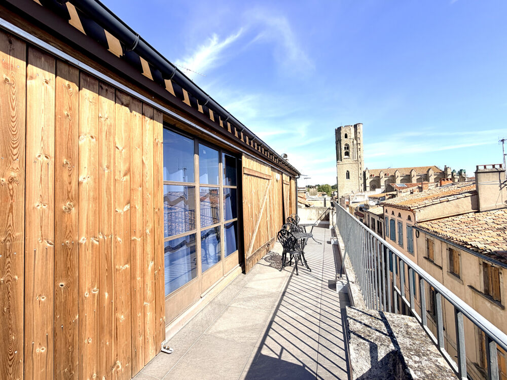 Appartement de charme avec terrasse et vue exceptionnelle sur le centre ville