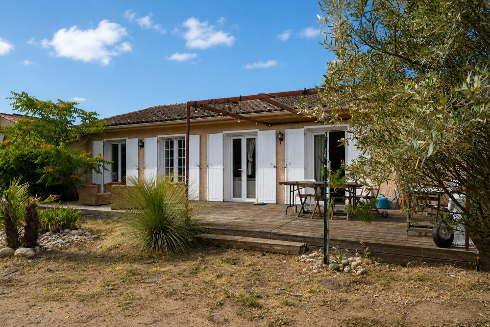 Vente Maison Maison de plain-pied à cinq minutes du centre-ville avec piscine Carcassonne