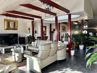  Duplex/triplex  vendre 7 pices 241 m