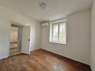  Appartement à louer 2 pièces 31 m²