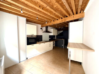  Maison à louer 3 pièces 82 m²