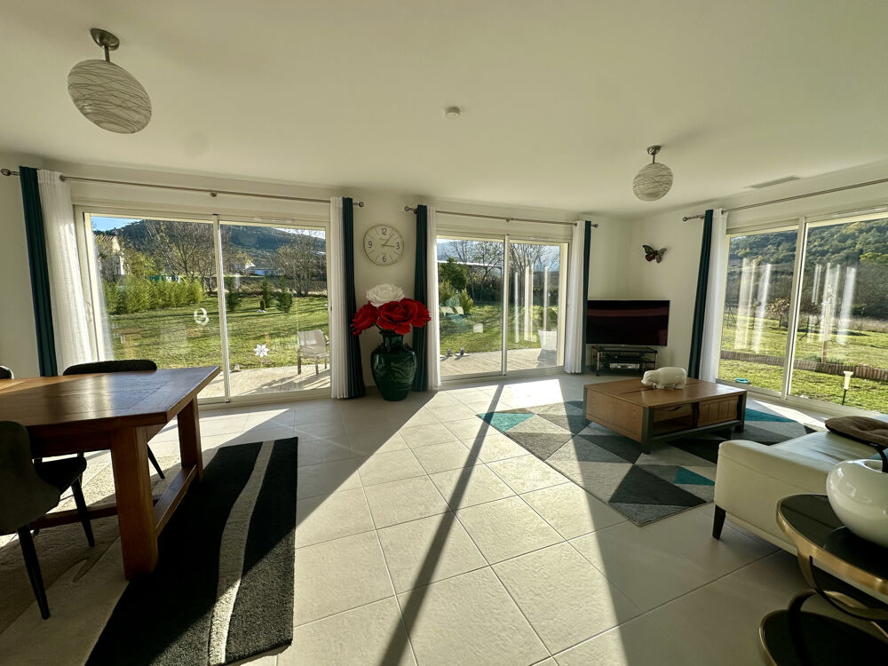 MAISON DE PLAIN PEID AVEC TERRAIN ET GRAND GARAGE - PROCHE LAGRASSE