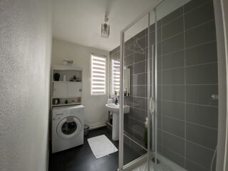  Appartement � vendre 5 pi�ces 84 m�