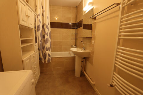  Appartement � louer 3 pi�ces 64 m�