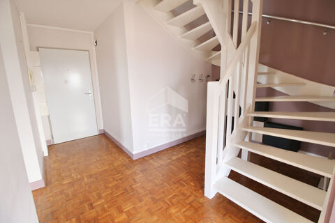  Appartement � louer 4 pi�ces 117 m�