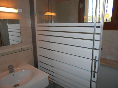  Maison � louer 4 pi�ces 77 m� Saint-magne-de-castillon