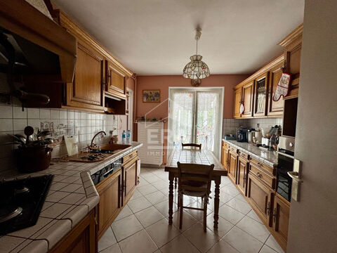  Maison � louer 4 pi�ces 85 m� Savigny-le-temple