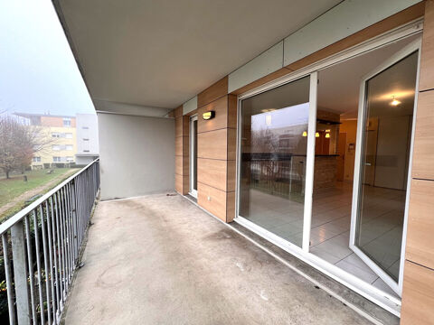  Appartement � louer 4 pi�ces 79 m�