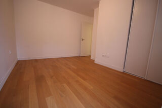  Appartement  louer 4 pices 101 m