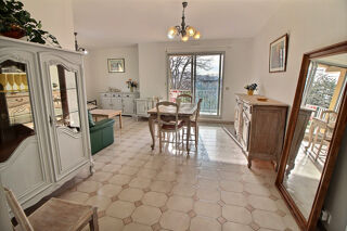 Appartement  louer 4 pices 73 m