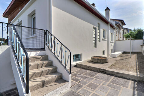  Maison  louer 7 pices 215 m