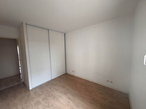  Appartement � louer 3 pi�ces 64 m�