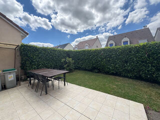  Maison  louer 9 pices 148 m