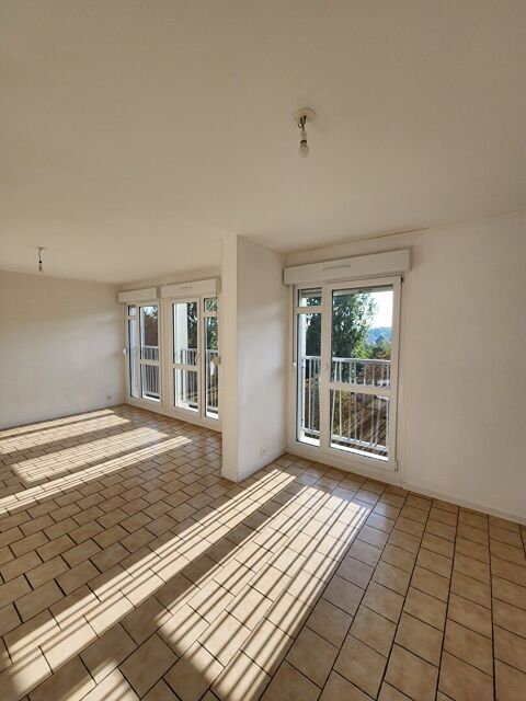  Appartement � louer 4 pi�ces 68 m�