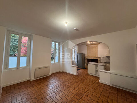  Maison � louer 5 pi�ces 94 m� Bourg