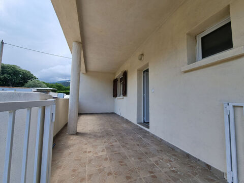   Location Appartement Appartement - 4 pi�ce(s) - 75 m�