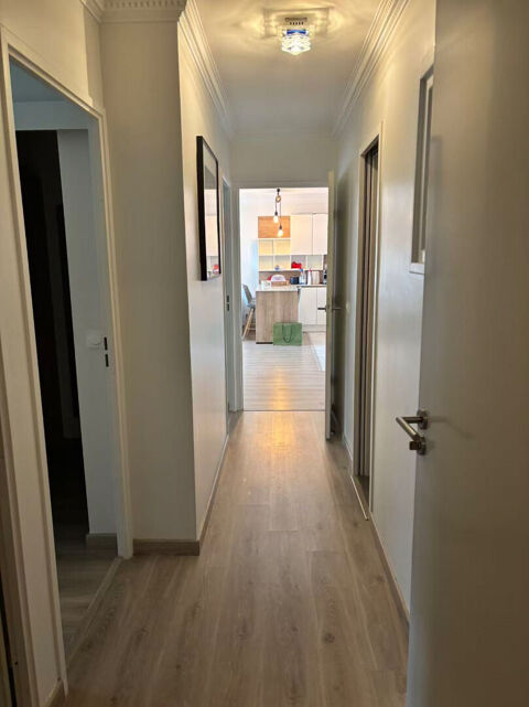  Appartement � louer 4 pi�ces 77 m�