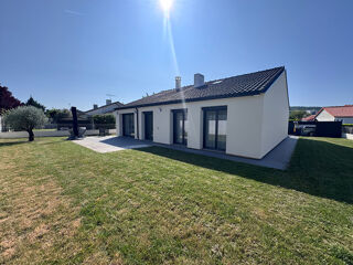  Maison  louer 4 pices 124 m