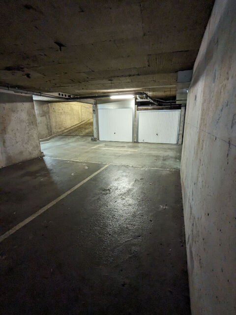  Parking / Garage � louer 12 m�