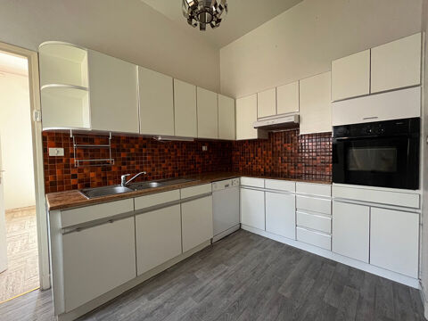  Maison � louer 4 pi�ces 129 m�