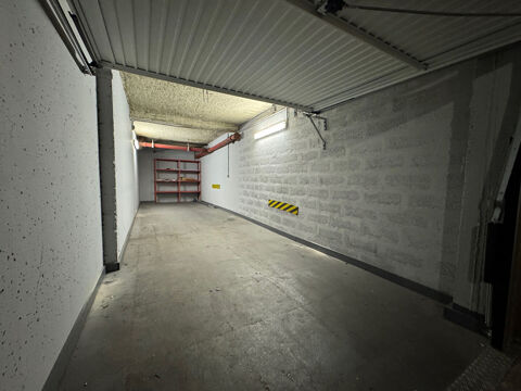  Parking / Garage � louer 1 pi�ce 28 m�