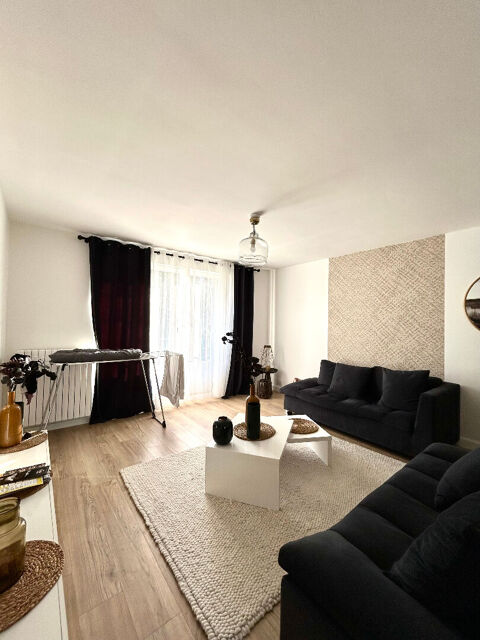  Appartement � louer 4 pi�ces 76 m�