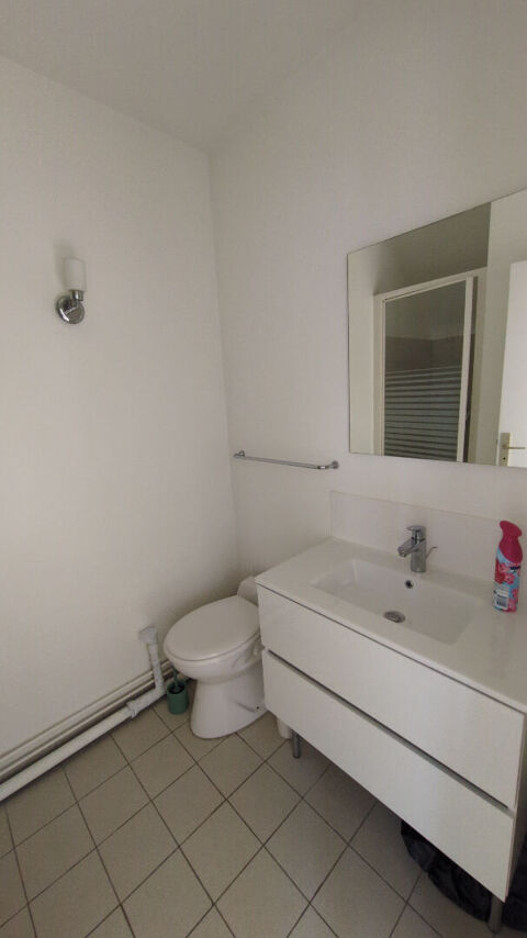  Appartement � louer 1 pi�ce 16 m�