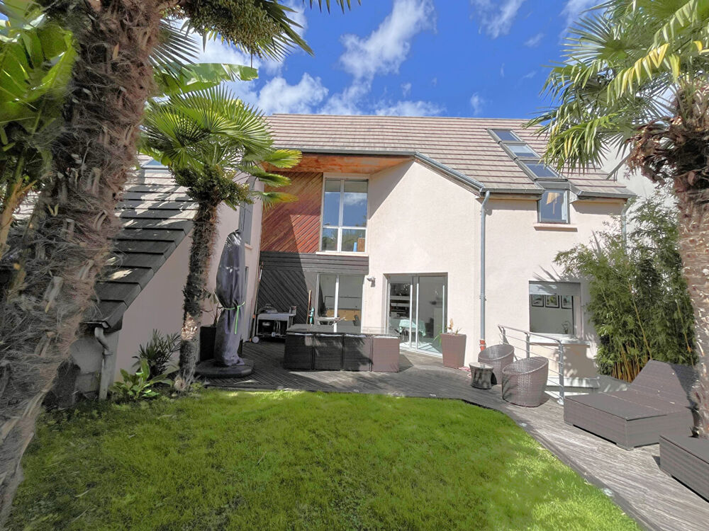 vente Maison - 7 pi�ce(s) - 150 m� Clamart (92140)