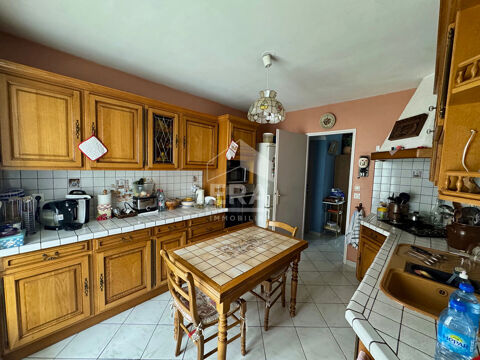  Maison � louer 4 pi�ces 85 m� Savigny-le-temple