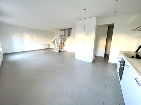  Appartement � louer 4 pi�ces 95 m�