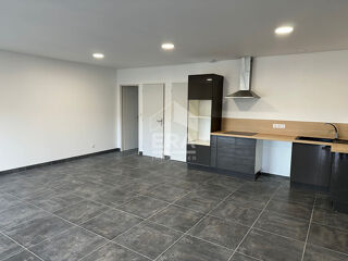  Maison  louer 3 pices 80 m