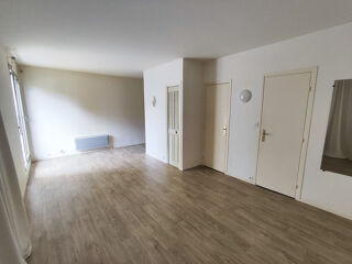  Appartement  louer 1 pice 32 m
