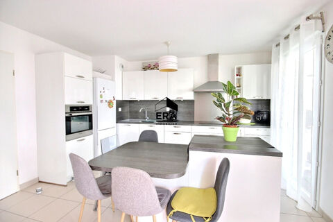  Appartement � louer 4 pi�ces 80 m�