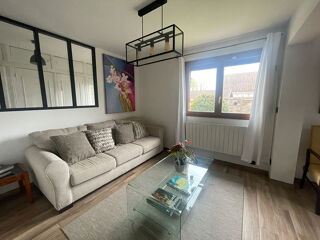  Maison  louer 6 pices 167 m