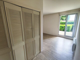  Appartement  louer 1 pice 32 m