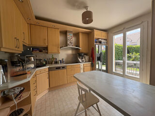  Maison  louer 9 pices 148 m