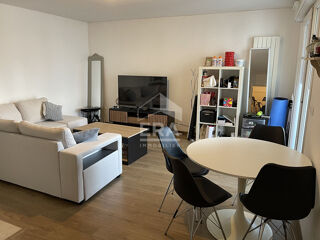  Appartement  vendre 2 pices 49 m
