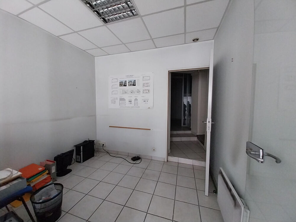 vente Immeuble - 7 pi�ce(s) - 200 m� Poitiers (86000)