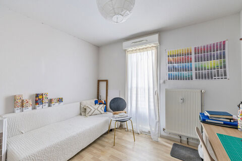  Appartement � louer 4 pi�ces 97 m�